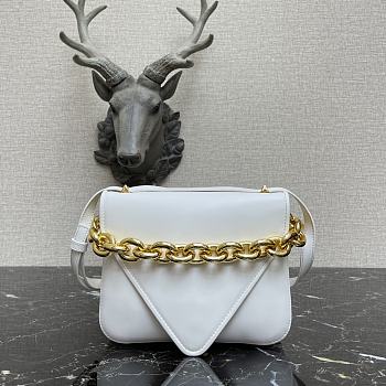 Bottega Veneta | Mount Small White - 667399 - 21 x 16 x 4 cm