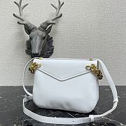 Bottega Veneta | Mount White Bag - 667398 - 27 x 20 x 7 cm - 5