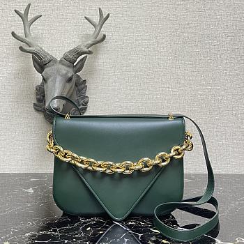 Bottega Veneta | Mount Green Bag - 667398 - 27 x 20 x 7 cm