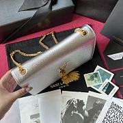 YSL | Kate Medium Bag With Tassel In Grain Silver - 326076 - 24x14.5x5cm - 3
