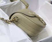 DIOR | Medium Bobby Bag in Grained CalfskinBeige - M9319 - 22 x 17 x 6 cm - 2