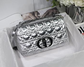 DIOR | Medium Caro Bag Silver Patent - M9242 - 25.5 x 15.5 x 8 cm