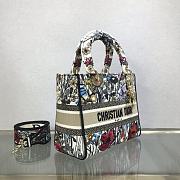 DIOR | Medium Lady D-Lite Bag Multicolor Mille Fleurs - M0565 - 24x20x11cm - 3