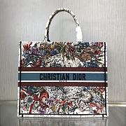 DIOR | Book Tote Latte Multicolor Constellation - M1286 - 41.5 x 38 x 18cm - 1