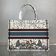 DIOR |Book Tote Small Latte Multicolor Constellation - M1296 - 36.5 x 28 x 17.5cm - 4