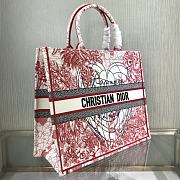 DIOR | Book Tote Red and White D-Royaume - M1286 - 41.5 x 38 x 18cm - 5