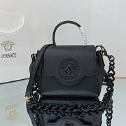 VERSACE | La Medusa Small Black Handbag - DBFI040 - 20 x 10 x 17cm - 1