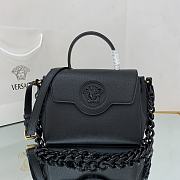 VERSACE | La Medusa Medium Black Handbag - DBFI039 - 25 x 15 x 22 cm - 1