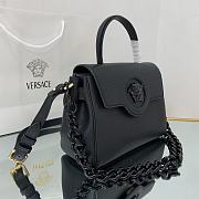 VERSACE | La Medusa Medium Black Handbag - DBFI039 - 25 x 15 x 22 cm - 4