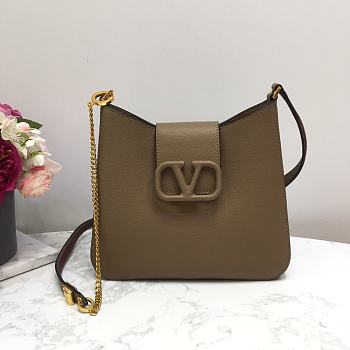 Valentino | Beige Garavani VSLING Hobo Bag in Grain - 24 x 6 x 21cm