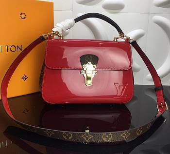 Louis Vuitton | Cherrywood Red patent handbag - 29 x 20 x 12 cm