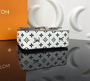 Louis Vuitton | Cherrywood BB White Patent - M53632 - 21 x 17 x 8 cm - 3