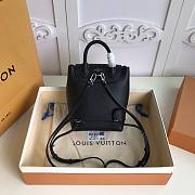 Louis Vuitton | Lock Me Backpack Mini Black Silver - 16 x 19.4 x 10 cm - 5