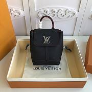 Louis Vuitton | Lock Me Backpack Mini Black/Red - 16 x 19.4 x 10 cm - 1