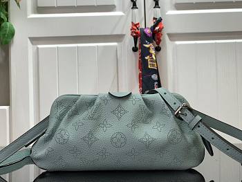 Louis Vuitton | Scala mini Vert Lagon Green pouch - M80094 - 23 x 12.5 x 5 cm 