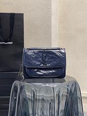 YSL | NIKI Medium Chain Bag in Dark Blue - 498894 - 28 x 20 x 8 cm - 1