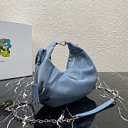 PRADA | Re-Edition 2006 nylon blue bag - 1BH172 - 24 x 16 x 7 cm - 2