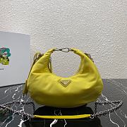 PRADA | Re-Edition 2006 nylon yellow bag - 1BH172 - 24 x 16 x 7 cm - 1