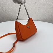 Prada | Re-Edition nylon mini orange bag - 1TT122 - 15 x 11 x 4 cm  - 6