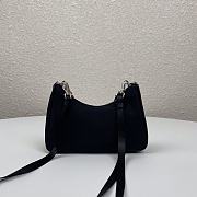Prada | Re-Edition nylon mini black bag - 1TT122 - 15 x 11 x 4 cm  - 3