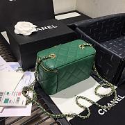 CHANEL | Cosmetic Green Bag - AS1341 - 16 × 8 × 10cm - 6