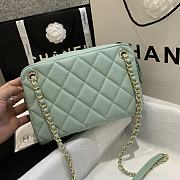 CHANEL | Camera Case With Extra Mint Clutch - AS1367 - 22 x 15 x 6 cm - 6