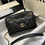 CHANEL | Camera Case With Extra Black Clutch - AS1367 - 22 x 15 x 6 cm - 3