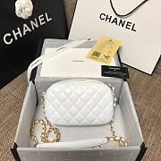 Chanel | CC Timeless Camera White Bag - AS1757 - 13 x 20 x 5 cm - 2