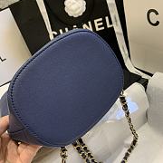 Chanel | Blue Chain handle Bucket Bag - AS1362 - 32 x 26 x 15 cm - 2