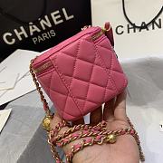 Chanel | Classic Pink Box With Chain - AP1447 - 10.5 x 8.5 x 7 cm - 4