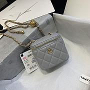 Chanel | Classic Gray Box With Chain - AP1447 - 10.5 x 8.5 x 7 cm - 3