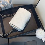 Chanel | Mini Quilted Leather Crossbody White Bag - AS1169 -11x7x11cm - 5