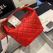Chanel | Small Lambskin Hobo Red Bag - AS1745 - 15 x 15 x 12 cm - 3