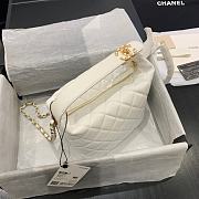 Chanel | Small Lambskin Hobo White Bag - AS1745 - 15 x 15 x 12 cm - 3