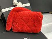 Chanel | Shearling Red Bag - AS2240 - 15.5 x 21.5 x 6.5cm - 3