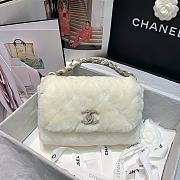 Chanel | Shearling Strass Flap Bag Crystal Strap - AS2240 - 15 x 21.5 x 6.5 cm - 1