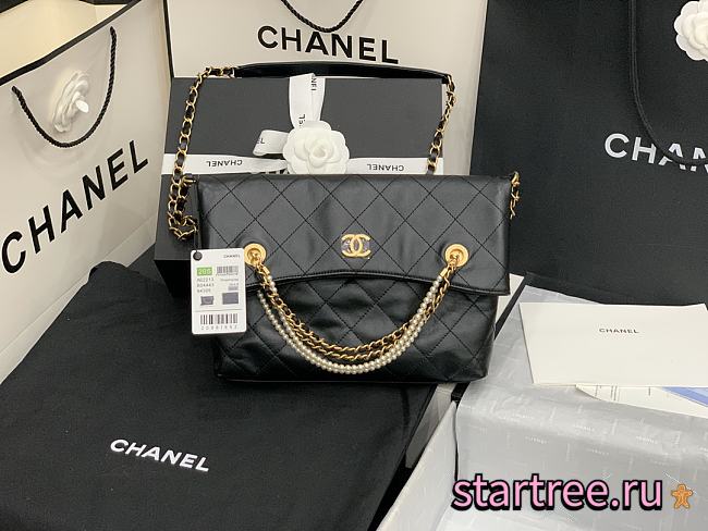 Chanel | Black Shopping Bag with Crystal Pearls - AS2213 - 34 x 25 x 5 cm - 1