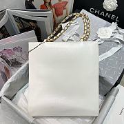 Chanel | Shiny White Aged Calfskin Shopping Bag - AS1945 - 32 x 30 x 10 cm - 4
