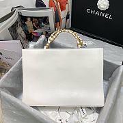 Chanel | White Aged Calfskin Large Shopping Bag - AS1943 - 37 x 26 x 12 cm - 5
