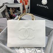 Chanel | White Aged Calfskin Large Shopping Bag - AS1943 - 37 x 26 x 12 cm - 2