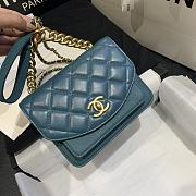 Chanel | Mini Blue Chain Handle Flap Bag - AS0784 - 19 x 14 x 5 cm - 2