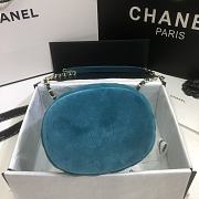 Chanel | Strass Velvet bucket Drawstring Bag Blue - 19 x 13 x 13 cm - 2