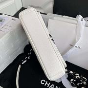  Chanel | Small Flap Bag - AS2302 - 20 x 12.5 x 6 cm - 6