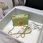 Chanel | Small Green Crystal Pearls Flap Bag - AS2251 - 14.5 x 5 x 10.5cm - 3