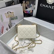 Chanel | Small White Crystal Pearls Flap Bag - AS2251 - 14.5 x 5 x 10.5cm - 4