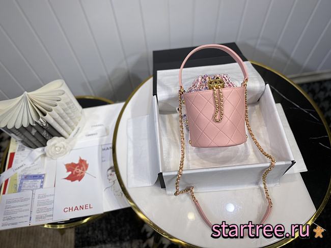 Chanel | Small Pink CC Chain Bucket Drawstring Bag - AS1478 - 13 x 17 x 13 cm - 1