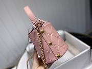 Chanel | Small Pink CC Chain Bucket Drawstring Bag - AS1478 - 13 x 17 x 13 cm - 6