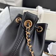 Chanel | Logo Charm CC Black Lambskin Bucket Bag - AS1883 - 16 x 17 x 13 cm - 5