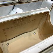 Chanel | Sheepskin Leather Clutch Bag White - AS1732 - 18 x 19.5 x 8.5 cm - 5