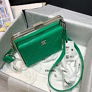 Chanel | Sheepskin Leather Clutch Bag Green - AS1732 - 18 x 19.5 x 8.5 cm - 4